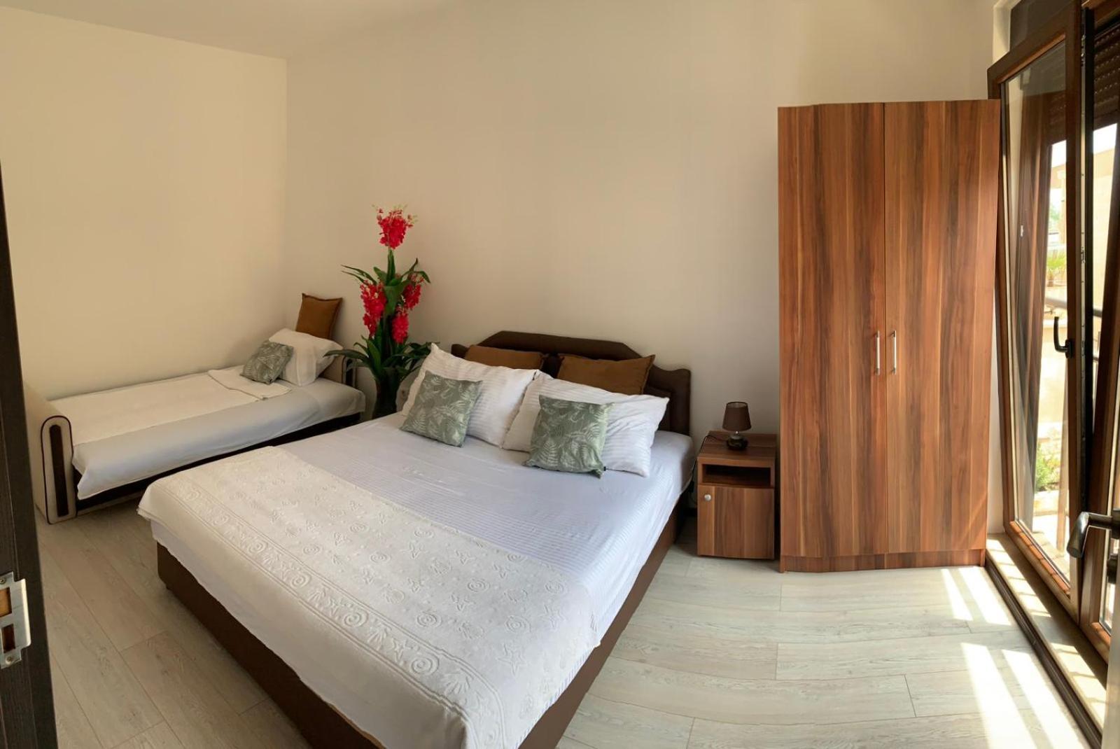 Kaladjurdjevic Apartament Budva